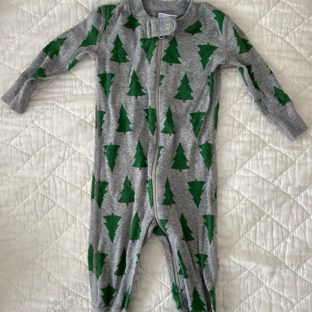 Hanna Anderson Christmas Tree Pajama size 6 months